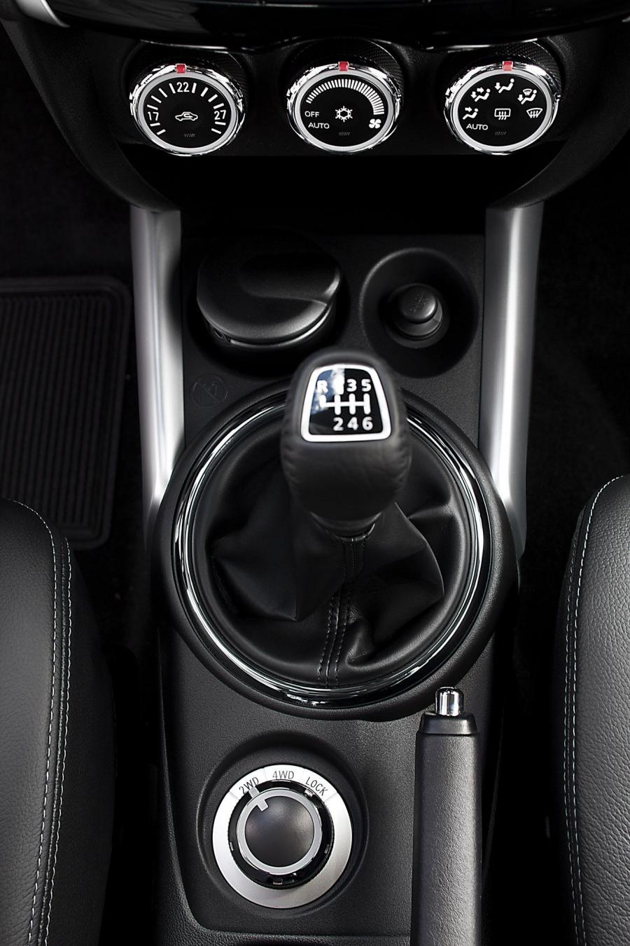  Peugeot 4008 2011 года  (фото 27 из 45)